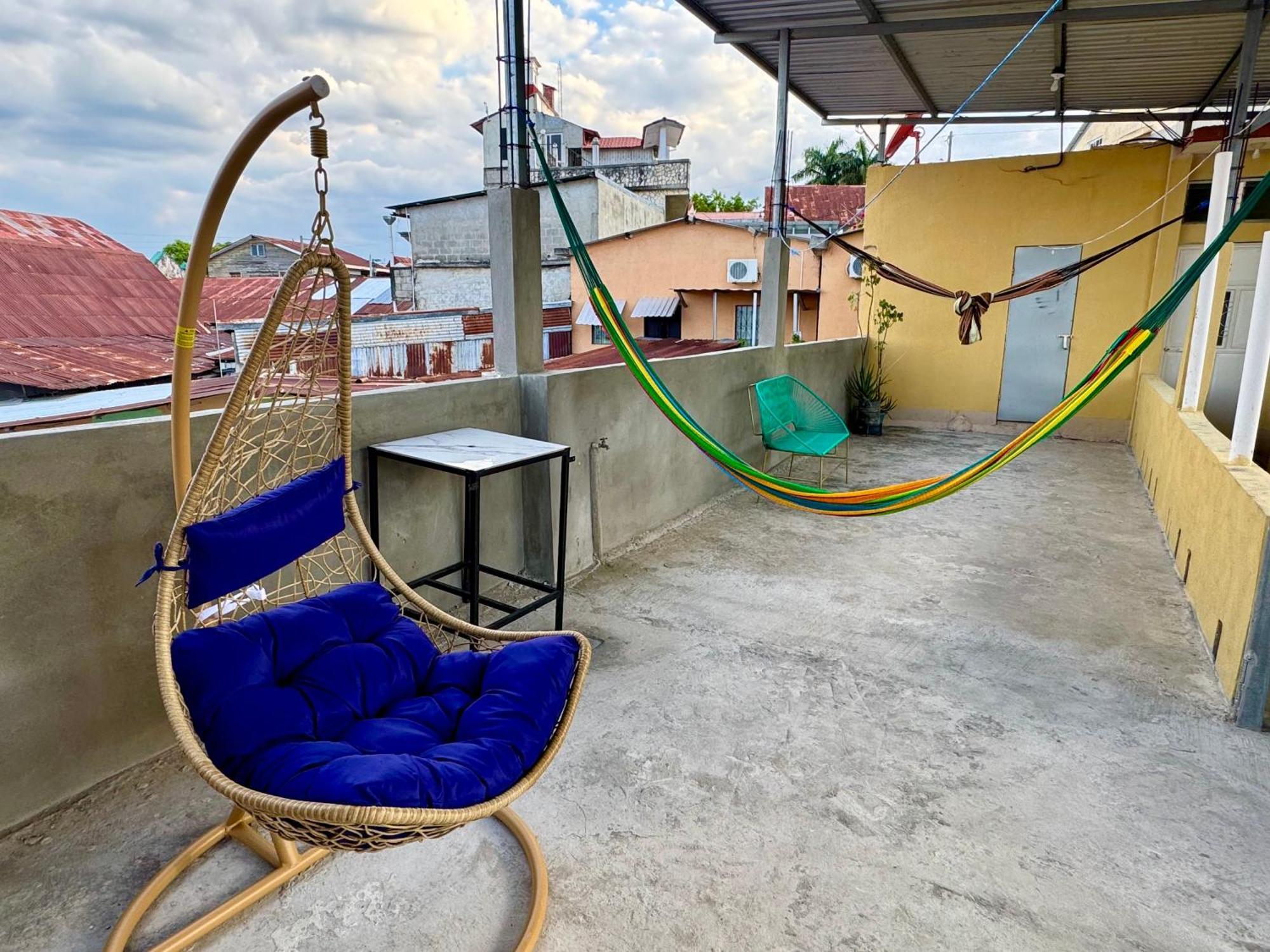 Hostal Los Girasoles By Hostal Inn Flores Exterior photo